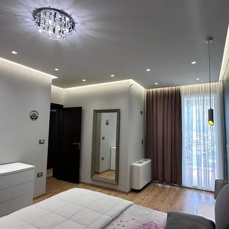 Louis Apartment
